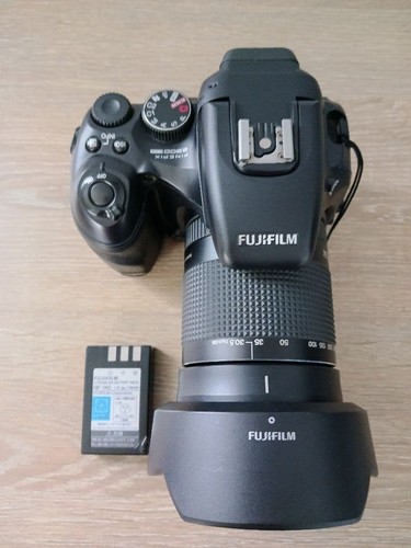 Fotocamera digitale compatta