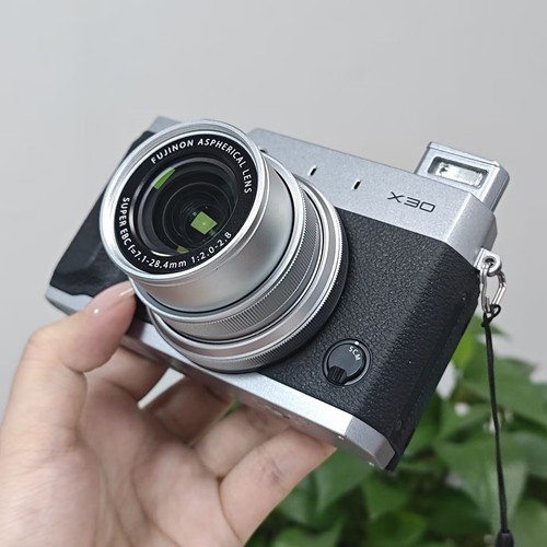 Fujifilm x30 premium - fujifilm,