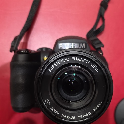 Fujifilm finepix hs20exr - fujifilm,