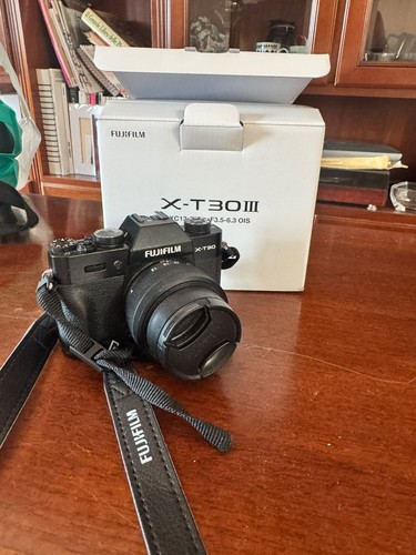 Fujifilm t30 iii con - x-t30, (nera)