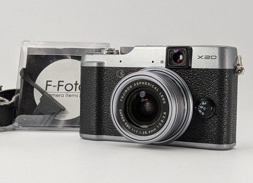 Leggi fujifilm x20 - fujifilm,