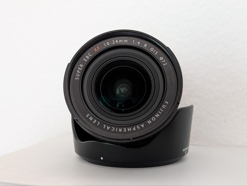 Fujifilm f4 r ois - xf,