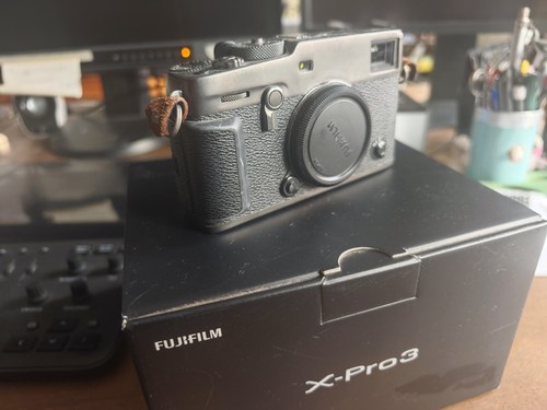 Fujifilm pro3 series - fujifilm,